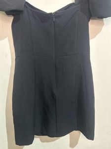 Chic Black Off-Shoulder Mini Dress