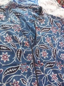 Blue Floral Print Top