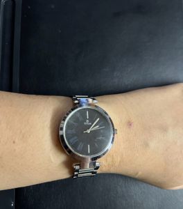 Titan Youth Analog Black Dial Women&#39;s Watch-NL2480