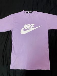 Nike T-shirt