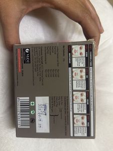 OxyLife Creme Bleach &amp; VLCC pearl Facial Kit