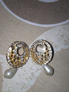 Pearl Drop Earrings