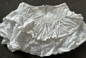 BERSHKA White Ruffled Skirt USA SIZE S