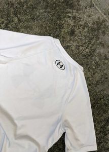 Under Armour Men&#39;s Imported Tshirt 👕