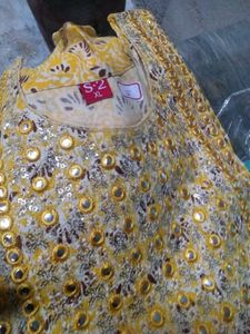 Yellow  Kurties