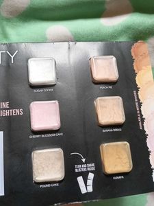 Huda Beauty EasyBake Loose Baking &amp; Setting Powder