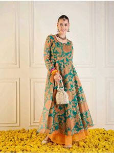 Shae And Sassafras Myntra (Rs. 1800)