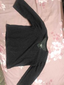 Black Rounded Top, Easy To Go