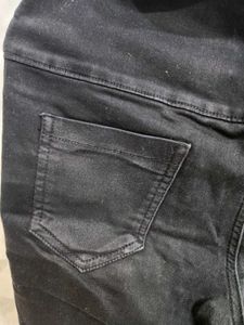 Black Skinny Jeans