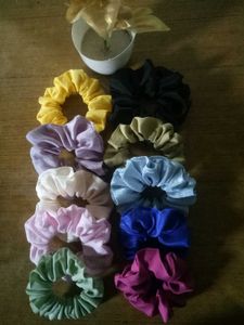 10 Handmade Scrunchies – Soft & Stylish. Only ₹150