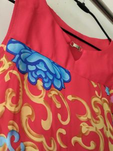 2 Floral Print Sleeveless Top