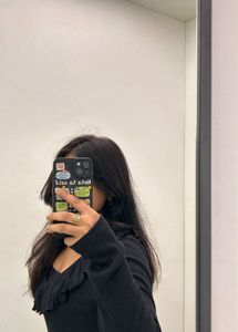 Black Ribbed top 🖤