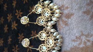 Beautiful Earring😍 Grab Fast