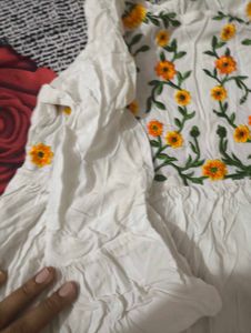 White Crinkled Top