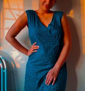 Green Animal Print Dress Size 32-34