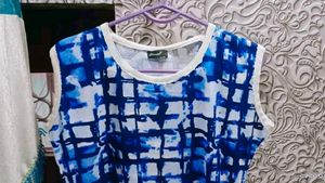 Blue & White Sleeveless Top
