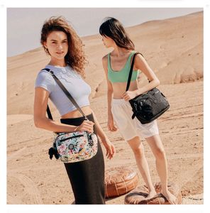 Kipling Crossbody