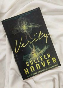 Verity by Colleen Hoover