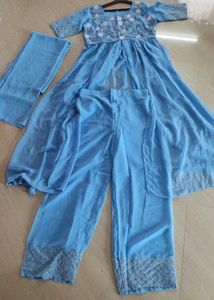 Elegant Blue Kurta Set