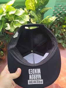 Black QUOTED 🧢Cap