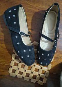 Cute Black Ballerinas