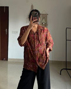 Tie knot Abstract Print Shirt