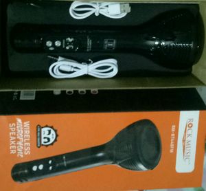Wireless Microphone Speaker
