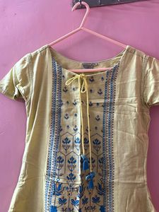 Embroidered Green Tunic Top