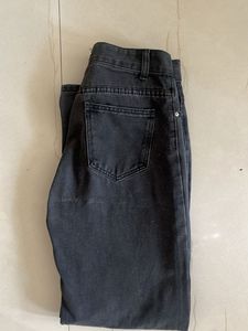 XS Ripped Charcoal Jeans by URBANIC