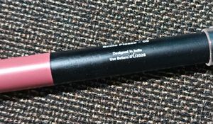 Mars Cosmetics Lip Crayon - Smile Please 09