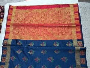 Elegant Saree with Free Purse