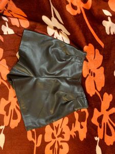 Zara Faux Leather Black Shorts