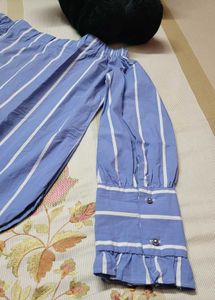 Classy Blue Top 💙