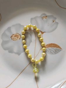 🆕️ Yellow Pearl Bracelet