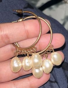 Any One Pair Of Earrings In 99 RUPEES