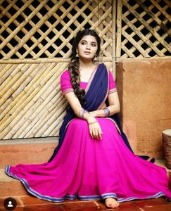 Pink & Navy Langa Davni