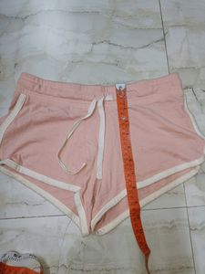 Extremely Short Shorts from Snapdeal.