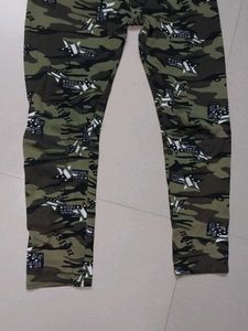 Camouflage Print Leggings