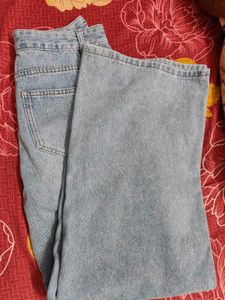 Light Wash Wide Leg Cargo Jeans