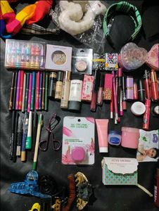 2 Products With 3 Freebies