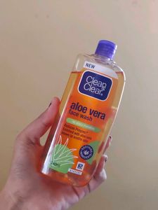 Clean & Clear Aloe Vera Face Wash