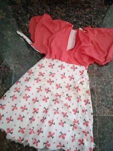 Cute Floral Dress with Cape