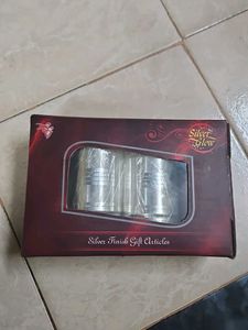 Silver Glow Set Of 2 Glasses And A Tray