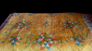 Yellow &amp; Green Geometric Print Saree