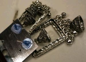 Square shaped silver earrings