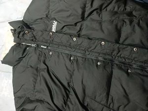 WAU double sided Black-white Puffer Jacket💎