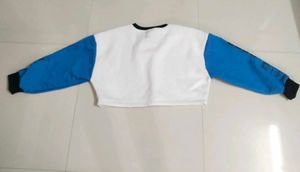 Crop Pullover Sweatshirt