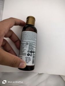 Wow Onion Hair Oil For Hair Fall Control - With Black Seed Oil Extracts.     Comes Without Comb Applicator, New With Tag (Unused) 100 Ml