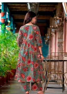Floral Printed 3 piece Kurta Set