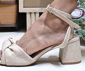 Knot Detail Heeled Sandals